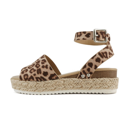 Soda Topic Open Toe Buckle Ankle Strap Espadrilles Flatform Casual Sandal